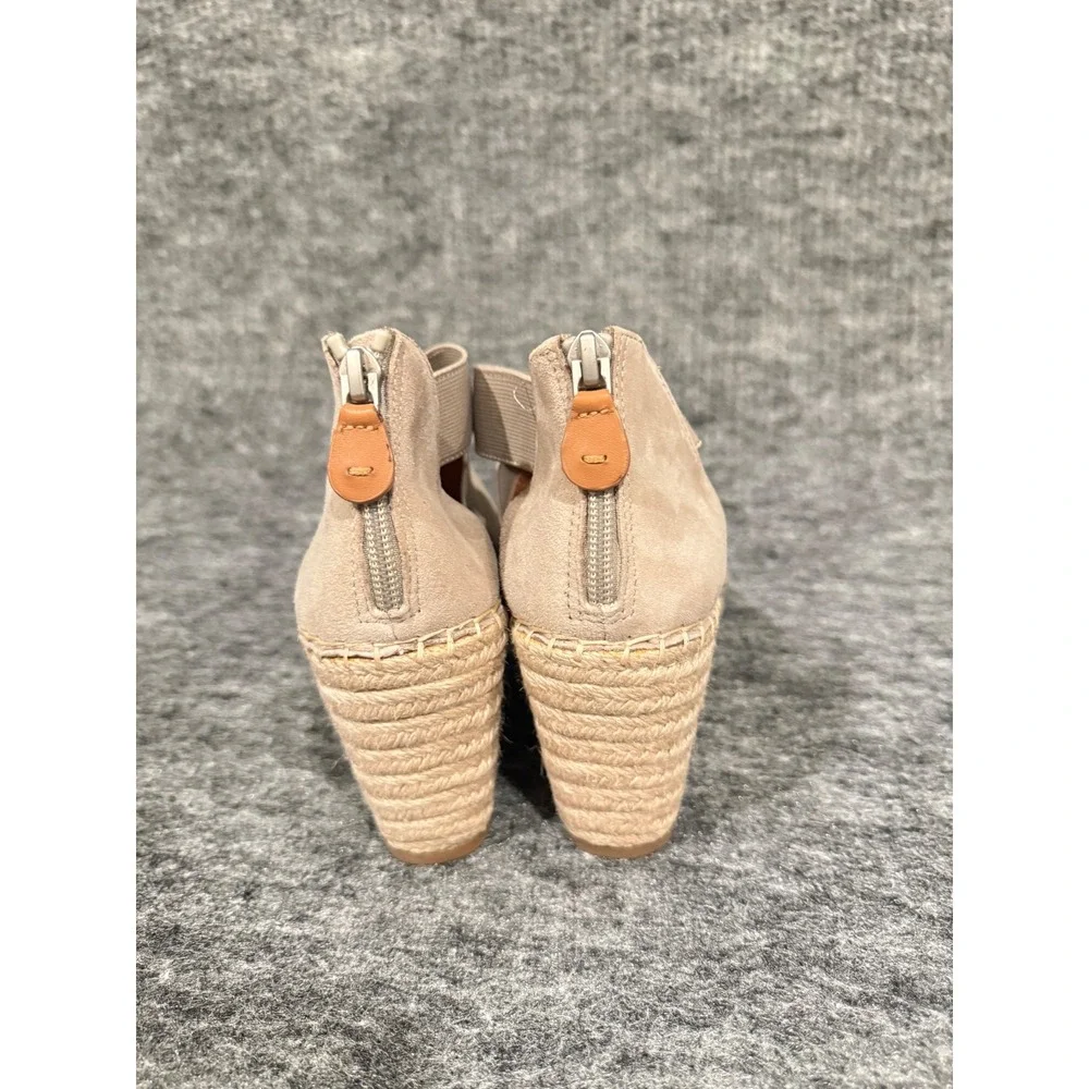 Gentle Souls Kenneth Cole Colleen Cross Elastic Wedge Sandal Taupe Suede 9
